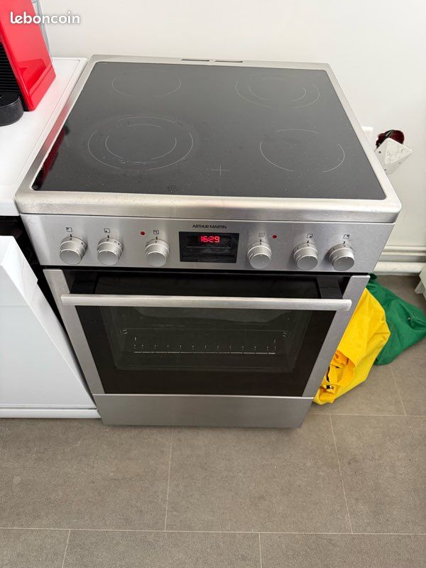 Cuisinière Électrique Arthur Martin (image 1)
