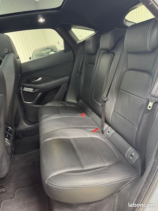 Jaguar E-Pace 2.0d 180ch R-Dynamic SE BVA9 AWD / Toit Pano / Meridian / Sièges Chauffants / Caméra (image 10)