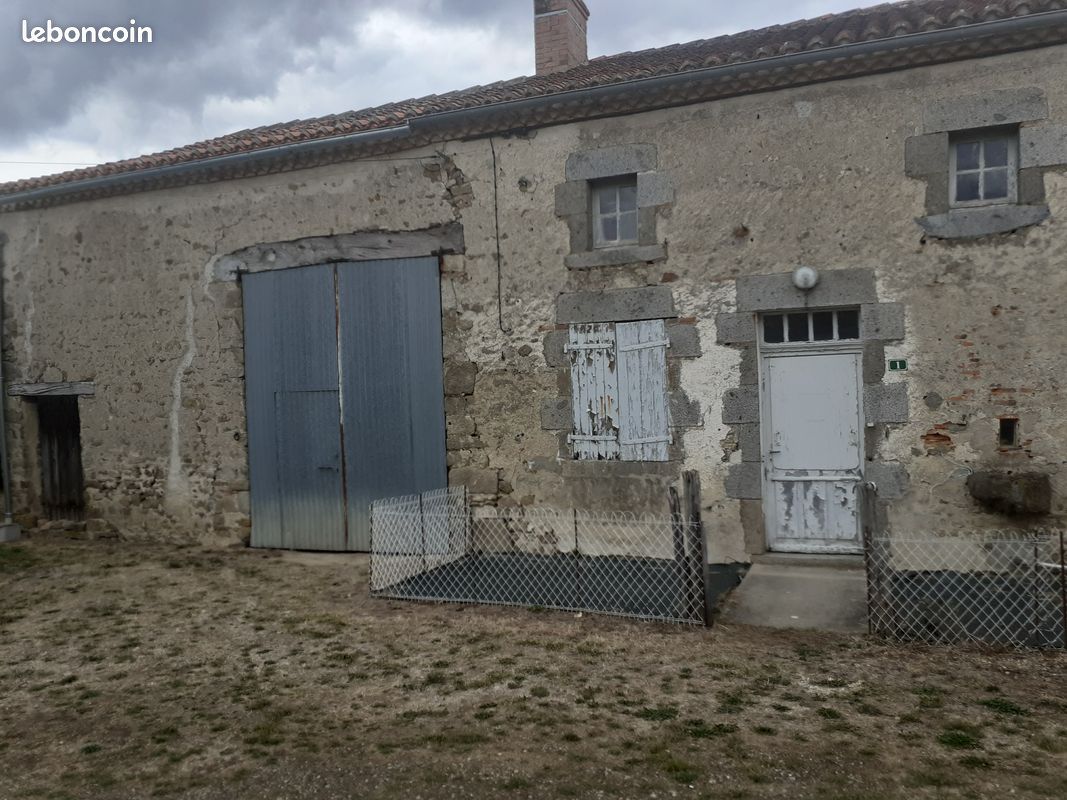 Maison 2 pièces 50 m² · à Lathus-Saint-Rémy · 50 m² · 35 000 €