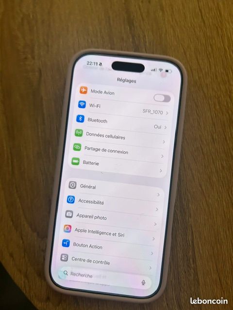 IPhone 17 Lavande, utilisé environ un mois, comme neuf + 11 mois de garantie restante (image 3)