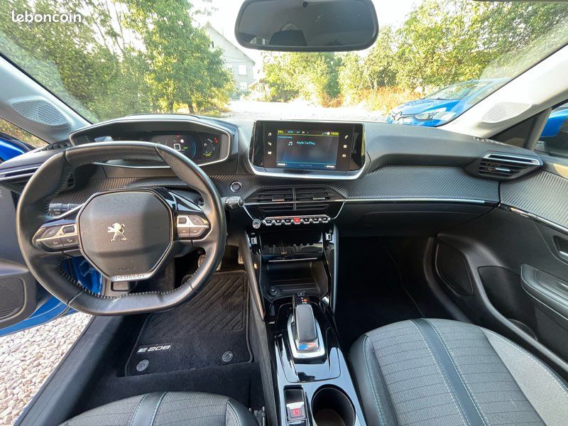 Peugeot 208 Allure – 2020 – 88 310 km – Bleu (image 3)