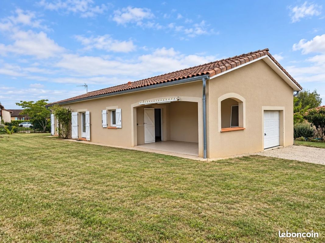 Maison 5 pièces 110 m² · à Lombez · 110 m² · 900 €/mois