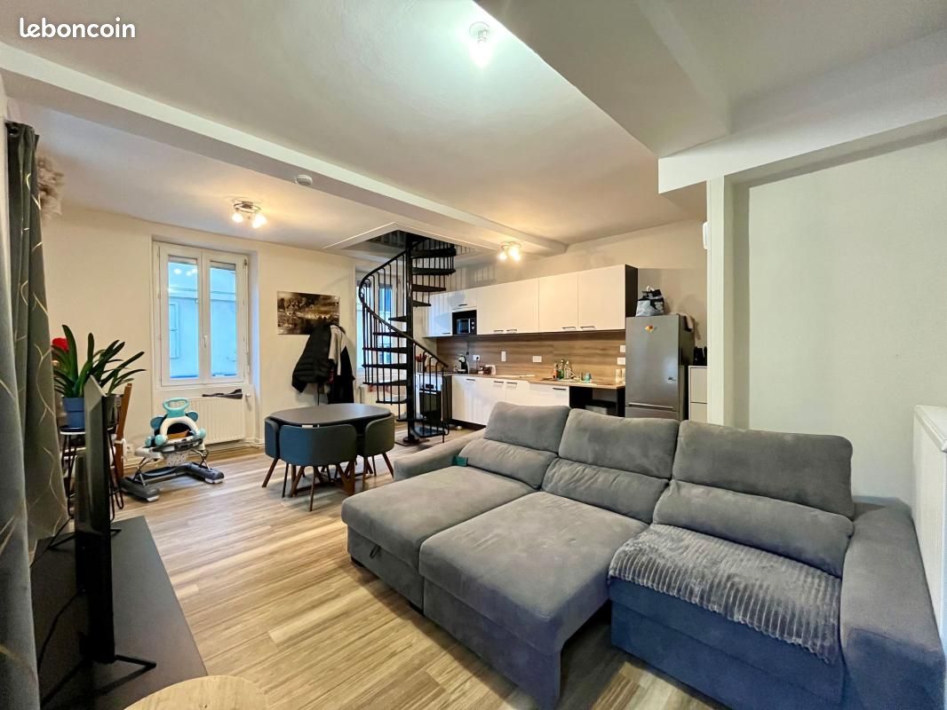 Appartement 2 pièces 66 m² · à Saint-Laurent-du-Pont · 66 m² · 695 €/mois