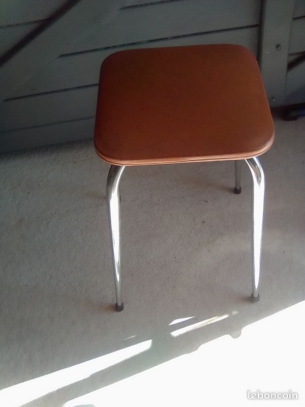 Tabouret vintage skaï (image 1)