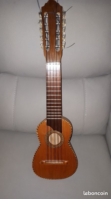 CHARANGO instrument du PEROU (image 1)