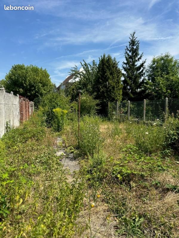 Terrain 354 m² · à Arras · 76 000 €