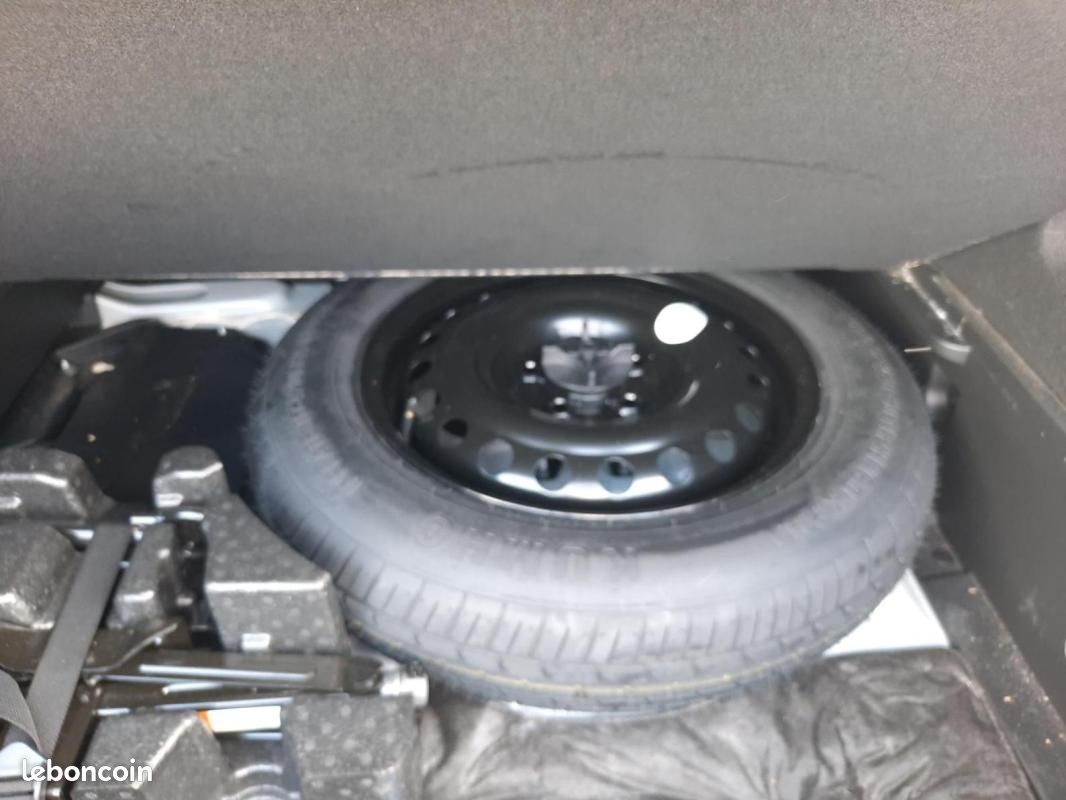 Renault Arkana E-Tech hybride 145 - 22 Engineered (image 21)