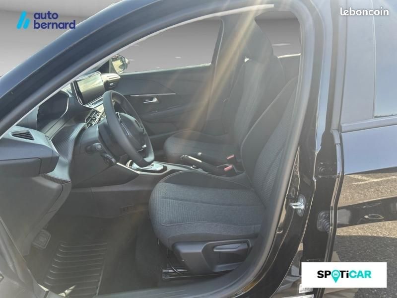 Peugeot 208 1.2 Hybrid 110ch Edition e-DCS6 (image 9)