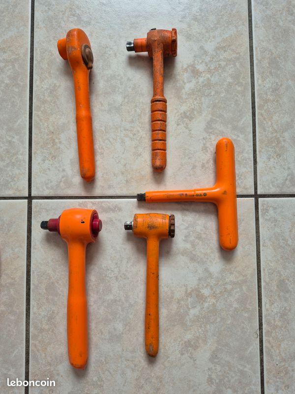 Lot outils isolés 1000V DERANCOURT Electricien (image 3)