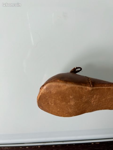 tres rare Sur chaussure getre poupée cuir** jumeau armand