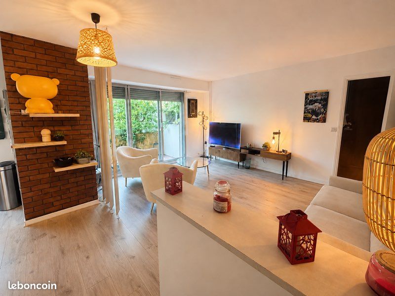 Appartement 2 pièces 43 m² · à Sèvres · 43 m² · 1 520 €/mois