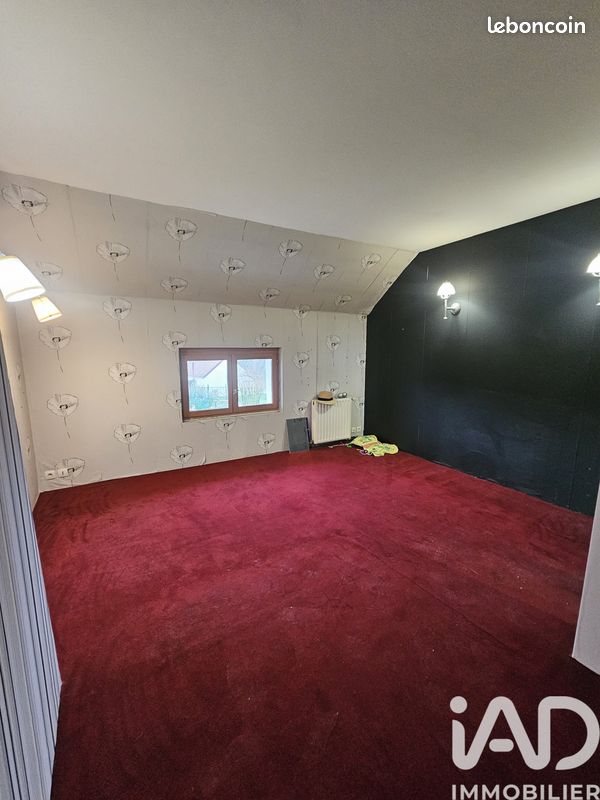 Maison 5 pièces 147 m² · à Montreuil-aux-Lions · 147 m² · 259 000 €
