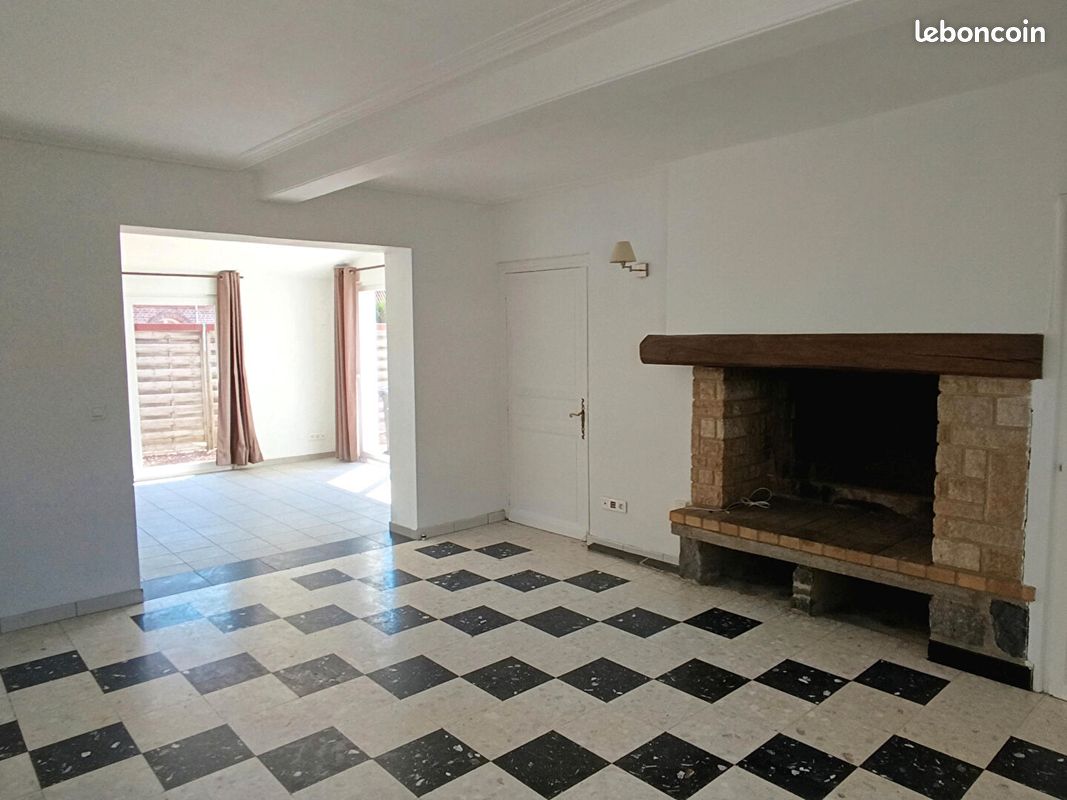 Maison 5 pièces 97 m² · à Fillièvres · 97 m² · 650 €/mois