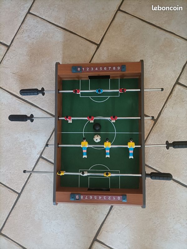 Baby foot de table (image 1)