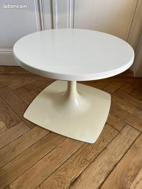 Table basse Stamp Nurieux, design vintage des années 1970 (image 1)