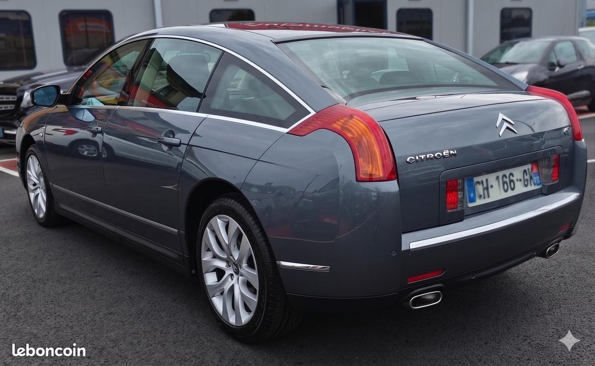 Citroën C6 3.0 V6 HDi 240 Exclusive Ba *CUIR*GPS (image 3)