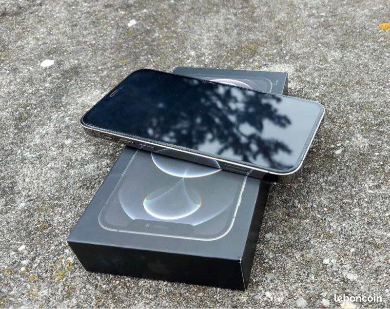 Iphone 12 pro max avec garantis 128go (image 1)