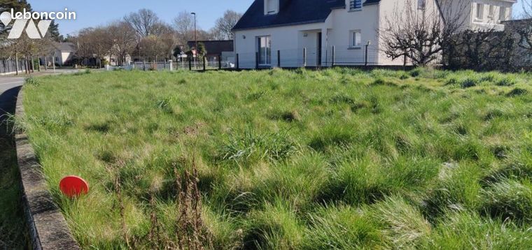 Terrain 409 m² BESNE