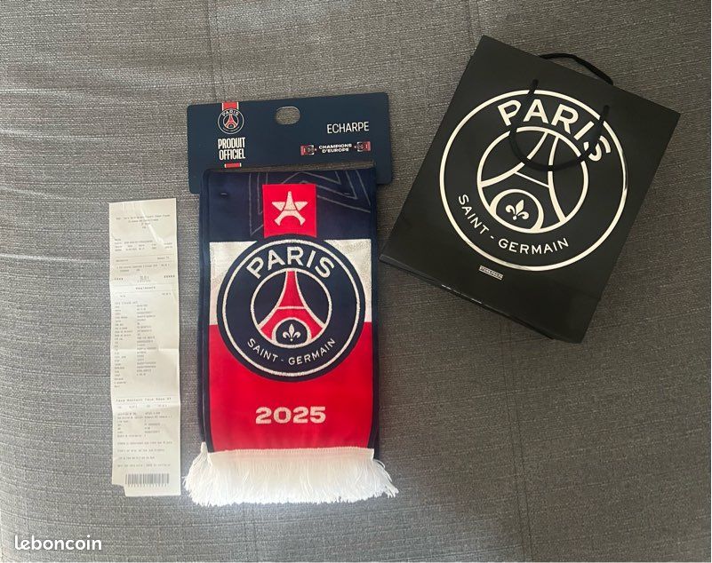 écharpe PSG PARIS SAINT-GERMAIN vintage années 80 supporter scarf