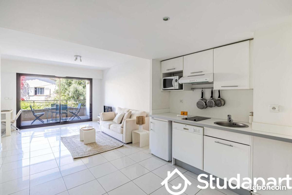 Appartement 1 pièce 50 m² · à Cannes · 50 m² · 1 400 €