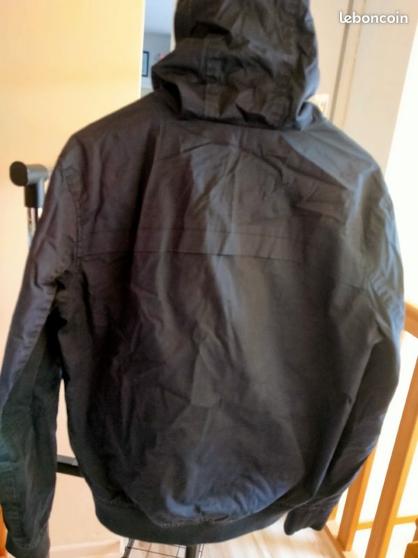 Blouson bleu marine (image 2)