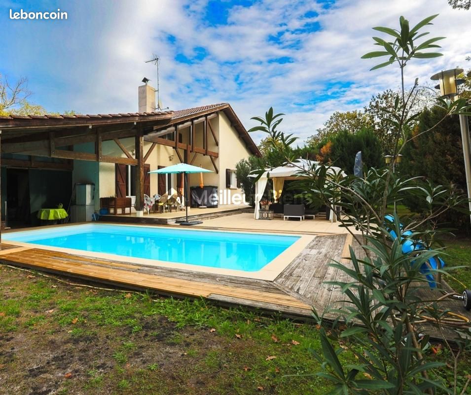 Maison 6 pièces 155 m² · à La Brède · 155 m² · 644 800 €