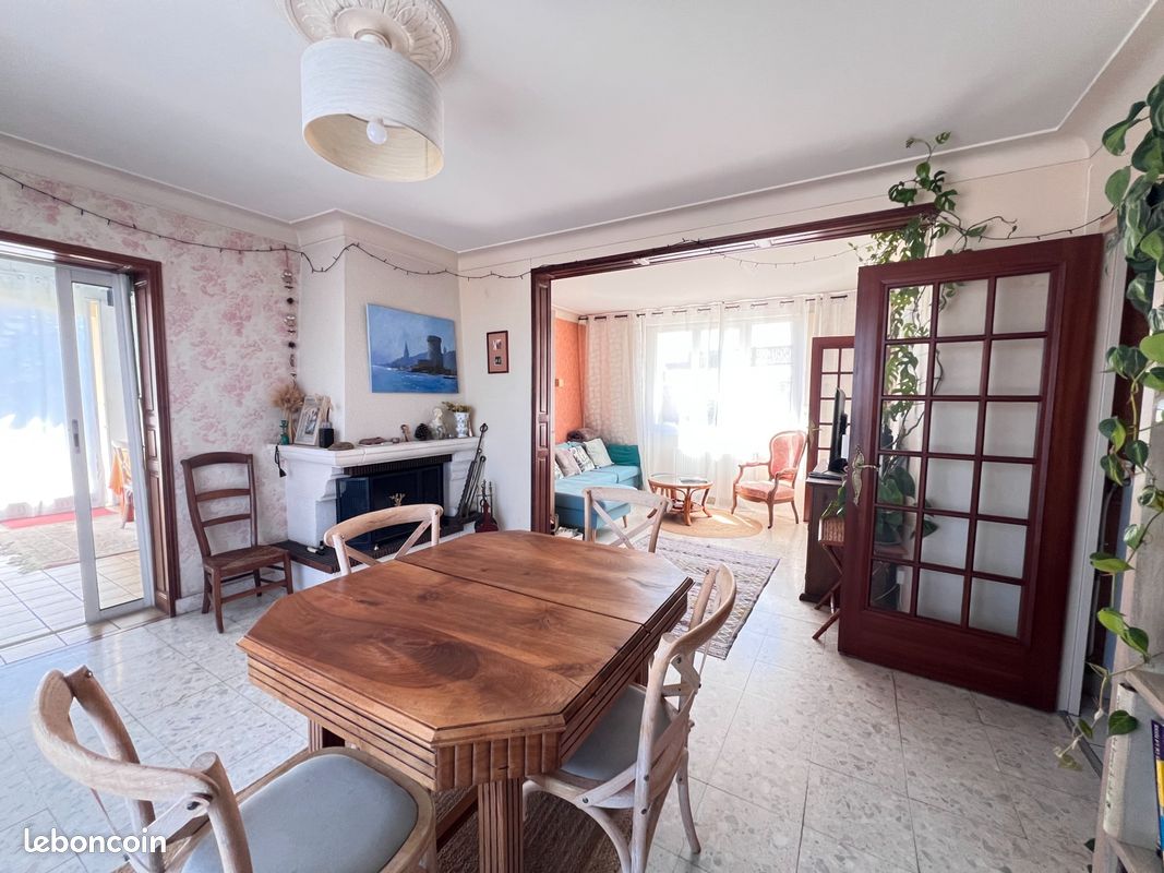 Maison 5 pièces 120 m² · à Niort · 120 m² · 264 000 €