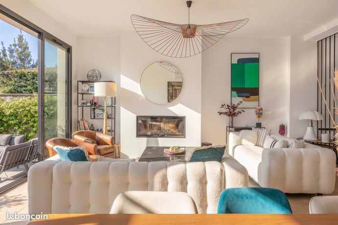 Maison 7 pièces 300 m² — 6