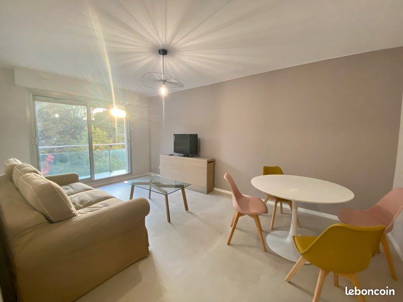 Appartement 2 pièces 46 m² · à Toulon · 46 m² · 780 €