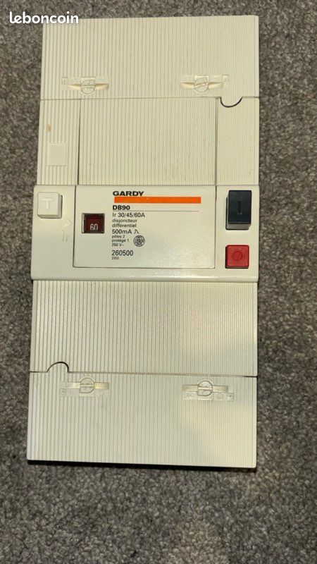 DISJONCTEUR DIFFERENTIEL BRANCHEMENT 30/60A 500mA, 4POLE GARDY MERLIN 460500 EUR 89,00 - FR