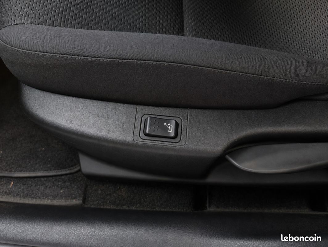 Fiat TIPO 1.6 Multijet 130ch LIFE BVM6 (image 12)