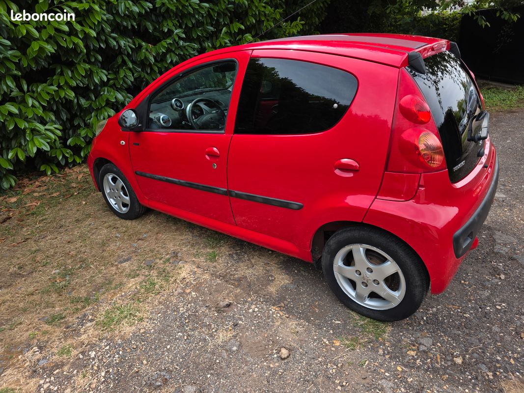 Citroën C1 1.0 68cv Sportium, 5 Portes MOTEUR À CHAÎNE DE DISTRIBUTION ✅ (image 1)