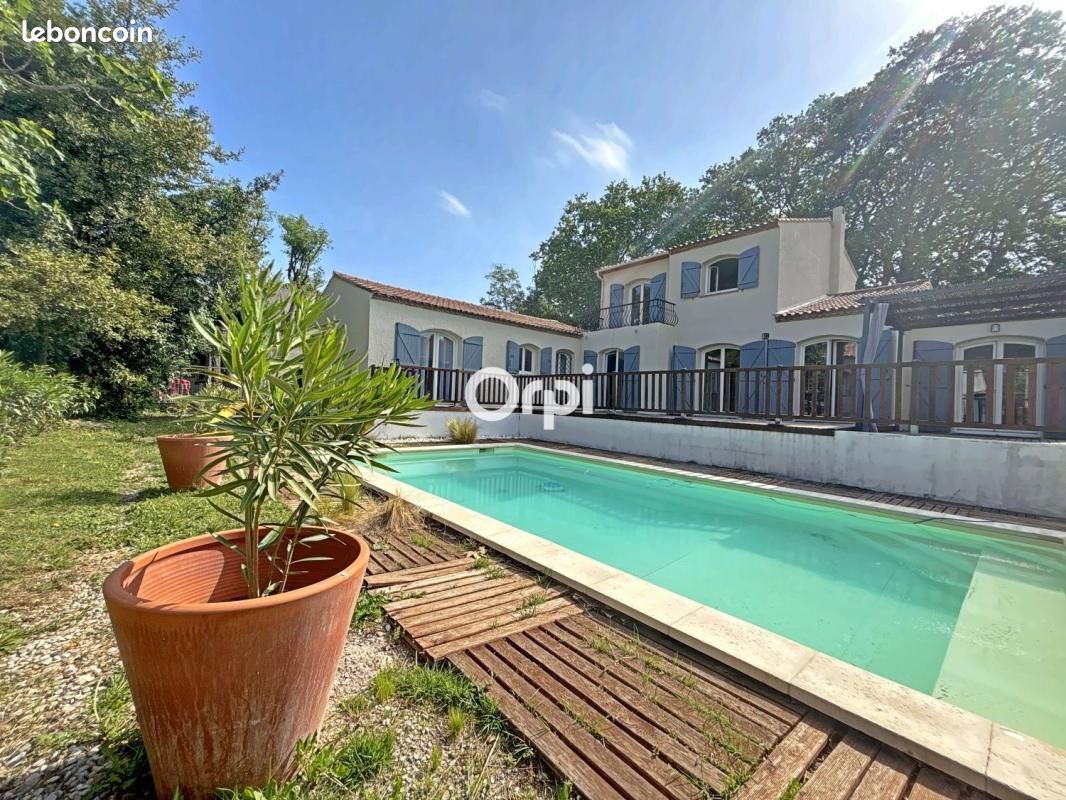 Maison 7 pièces 190 m² · à Clapiers · 190 m² · 649 000 €