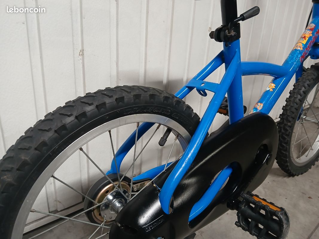 Vélo enfant 16 pouces 4 a 6 ans DECATHLON (image 9)