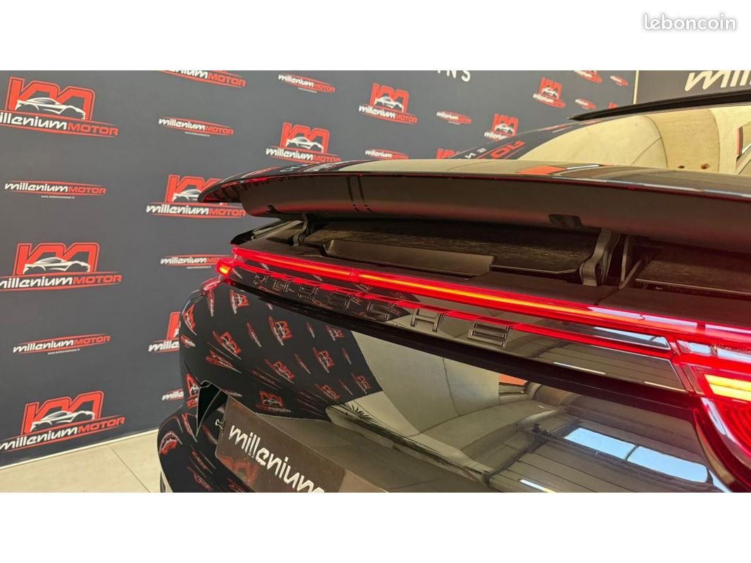 PORSCHE PANAMERA 4 E-Hybrid 2.9i V6 462CH BV PDK 8 - SUREQUIPEE (image 33)