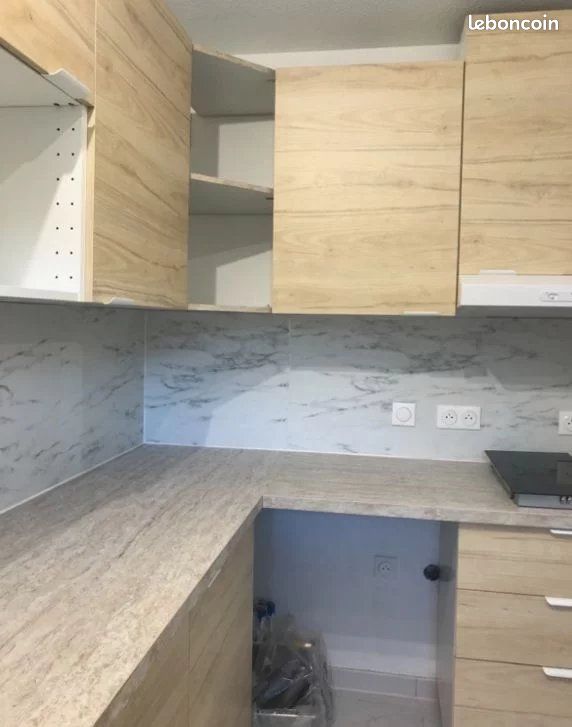Appartement 1 pièce 40 m² · à Saint-Laurent-du-Var · 40 m² · 854 €