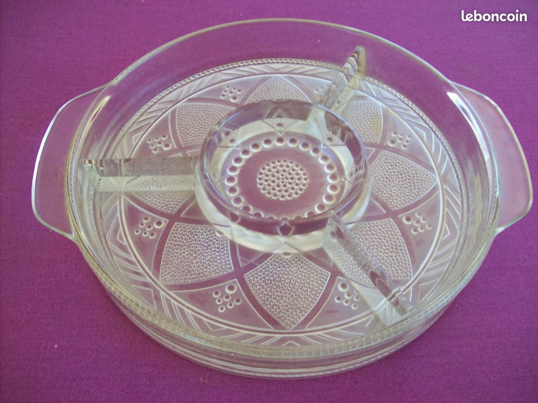 Plat pour apéritif en verre (image 1)