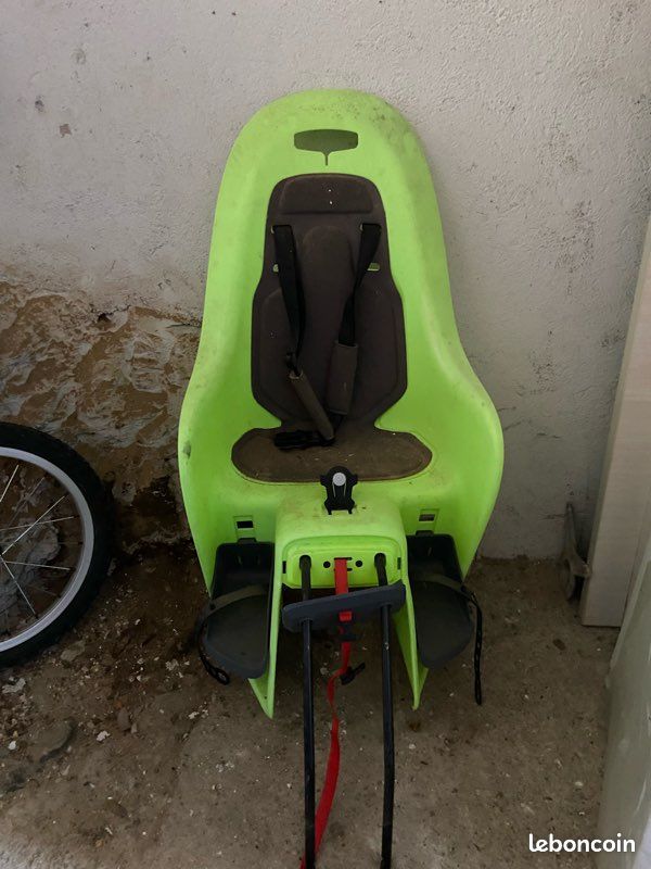 Porte enfants sur vélo (image 1)