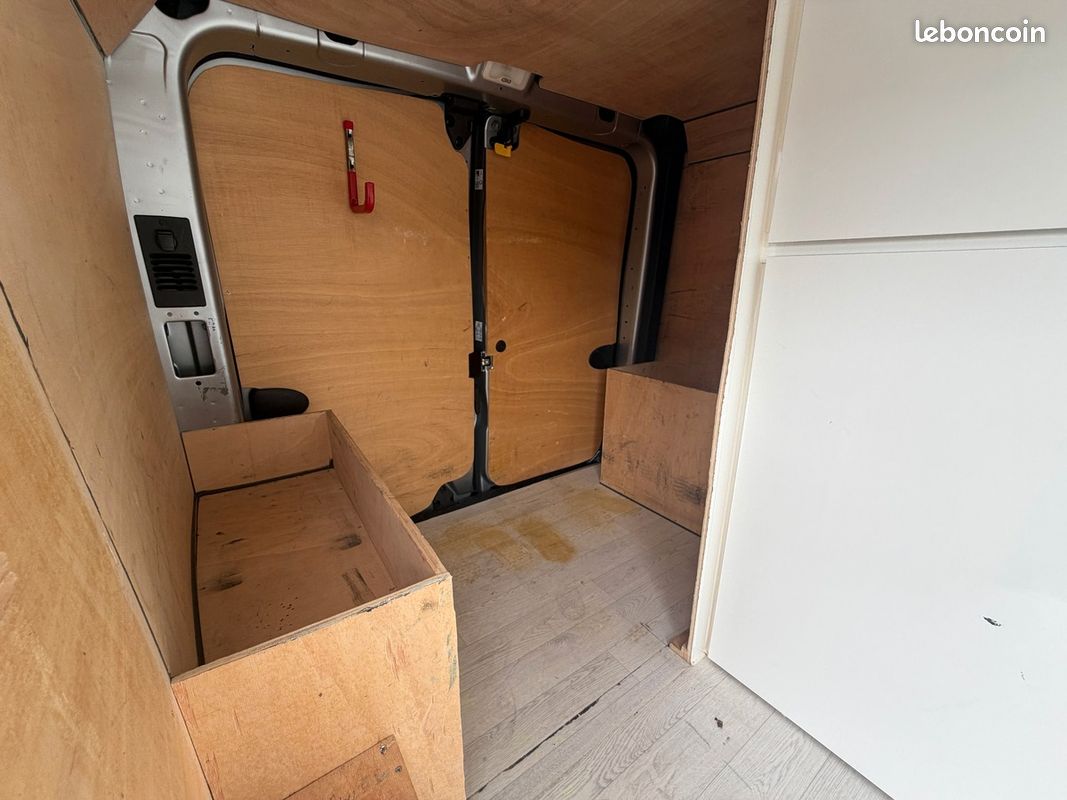 RENAULT Trafic Fourgon Phase 3 L1H1 2.8T 2.0 dCi EDC6 150 cv (image 17)