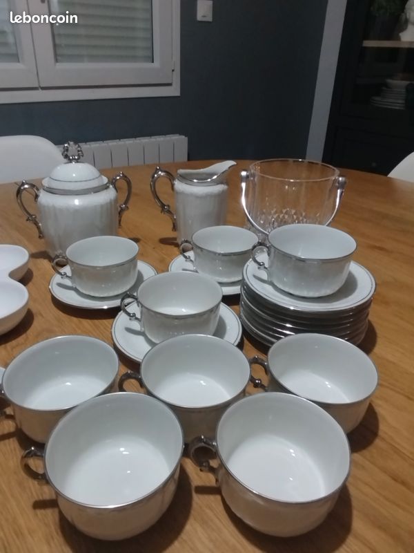 Service à café / thé en porcelaine (image 4)