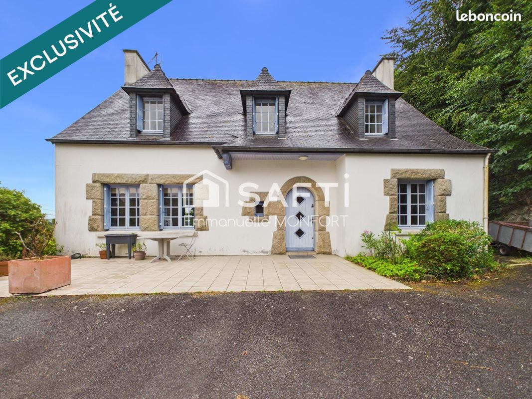 Maison 7 pièces 167 m² · à Saint-Martin-des-Champs · 167 m² · 271 000 €