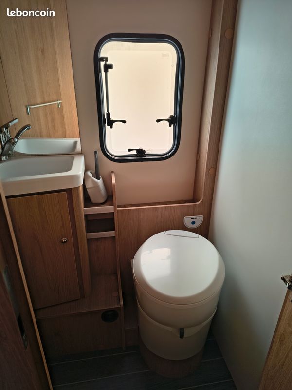 Camping car integral garantie 1 ans roller team 267 TL (image 4)