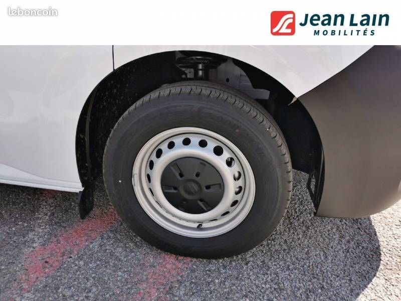 Volkswagen Transporter FOURGON VAN L1H1 2.0 TDI 150 BVA8 BUSINESS (image 9)