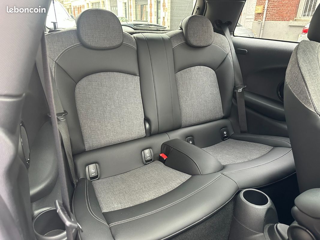 Mini cooper s 2.0 l greenwich / toit ouvrant / apple carplay / pneus avant neuf (image 18)