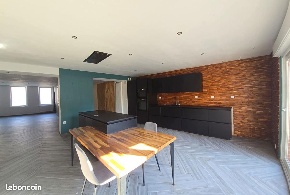 Maison 8 pièces 190 m² · à Abscon · 190 m² · 279 000 €