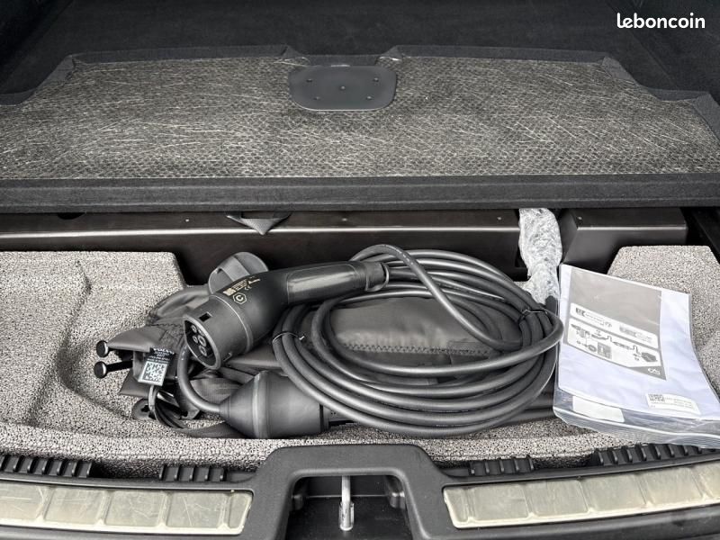 Volvo XC60 T6 Hybride Rechargeable 350ch Ultra Style Dark Geartronic 8 AWD (image 15)
