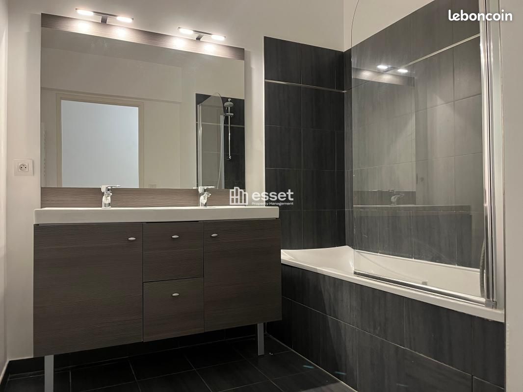 Appartement a louer boulogne-billancourt - 4 pièce(s) - 109 m2 - Surfyn