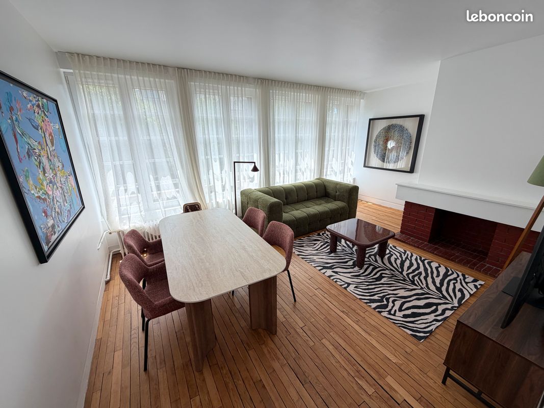 Appartement 4 pièces 80 m² · à Saint-Cyr-l'École · 80 m² · 360 000 €