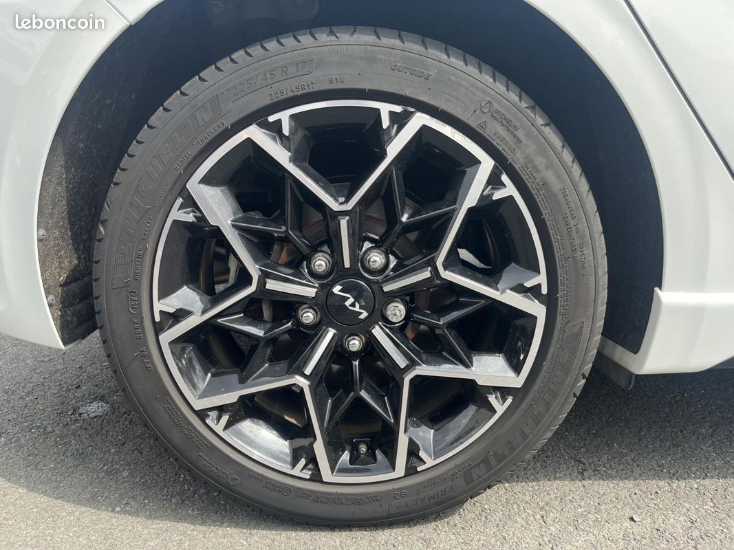 KIA CEED 1.5 T-GDi 140ch Active DCT7 - Garantie Constructeur 2031 (image 24)