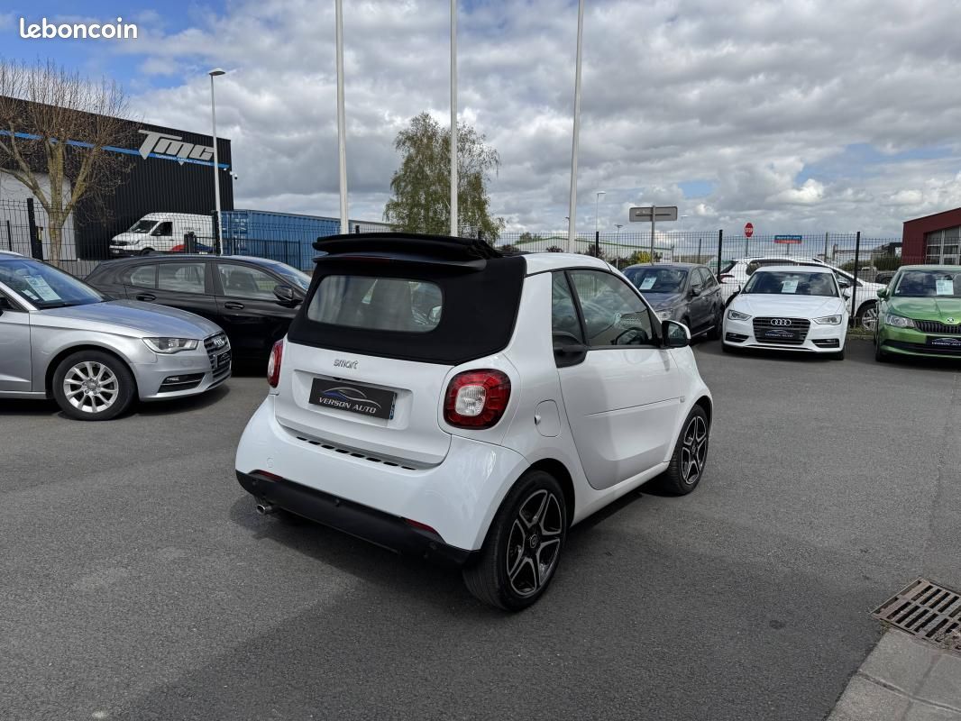 Smart ForTwo Cabriolet 90 PRIME GPS LED CUIR CLIM BVA (image 19)